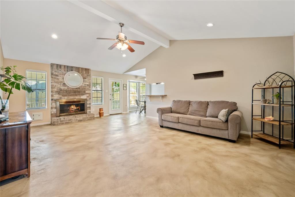 4031 Sherwood Street, Kingwood, Texas image 4