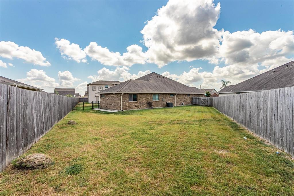 2028 Montezuma Lane, League City, Texas image 23