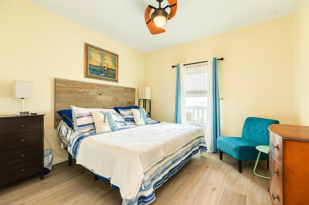 4710 Bayshore Drive, Freeport, Texas image 16
