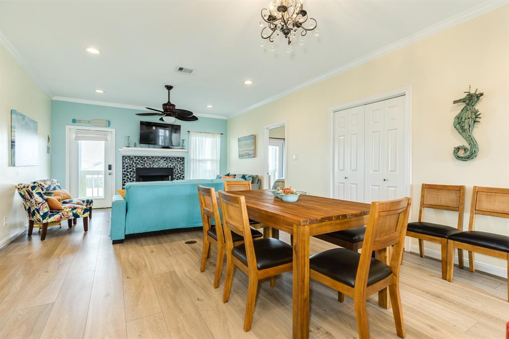 4710 Bayshore Drive, Freeport, Texas image 13