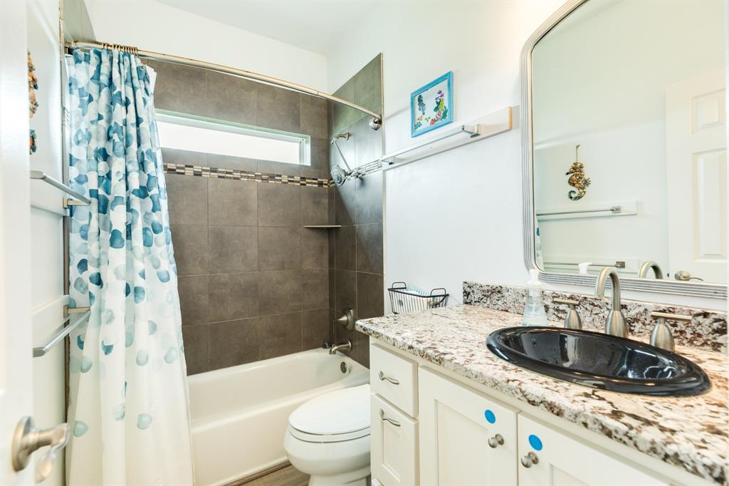 4710 Bayshore Drive, Freeport, Texas image 17