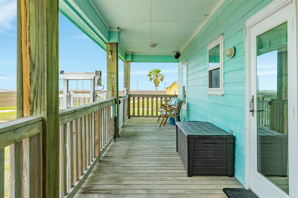4710 Bayshore Drive, Freeport, Texas image 38