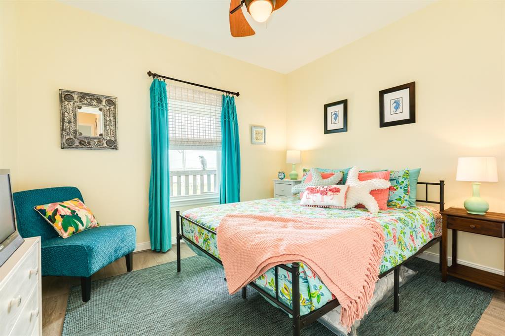 4710 Bayshore Drive, Freeport, Texas image 18