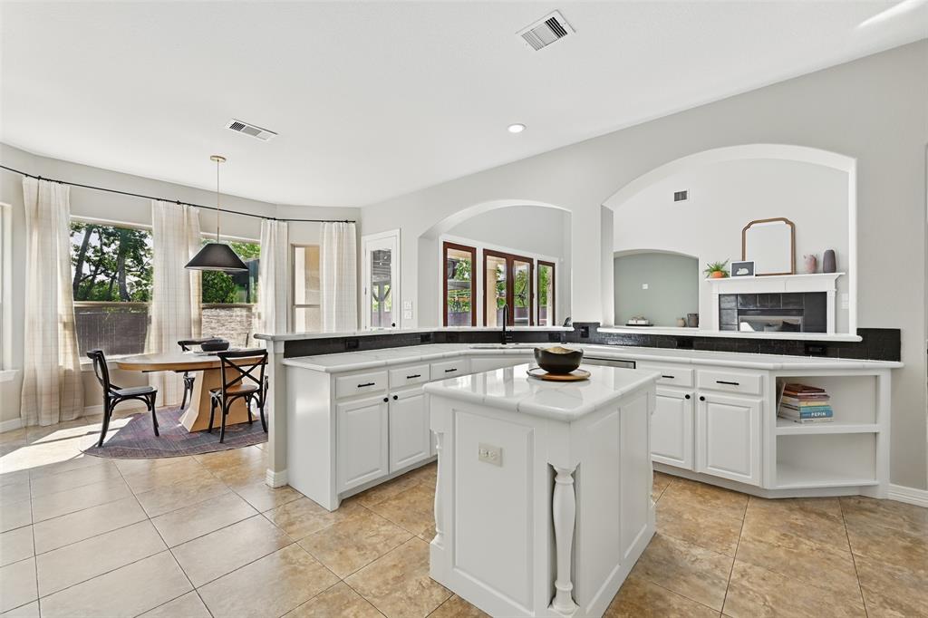 612 Southfield Drive, Friendswood, Texas image 14
