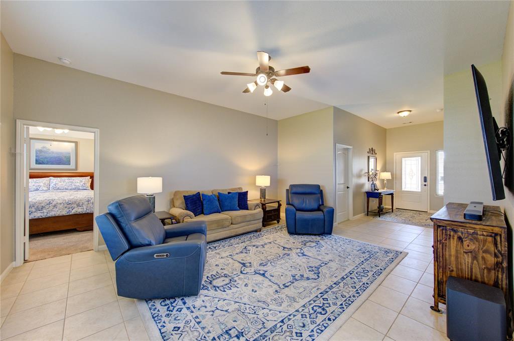 21002 Echo Manor Drive, Hockley, Texas image 5