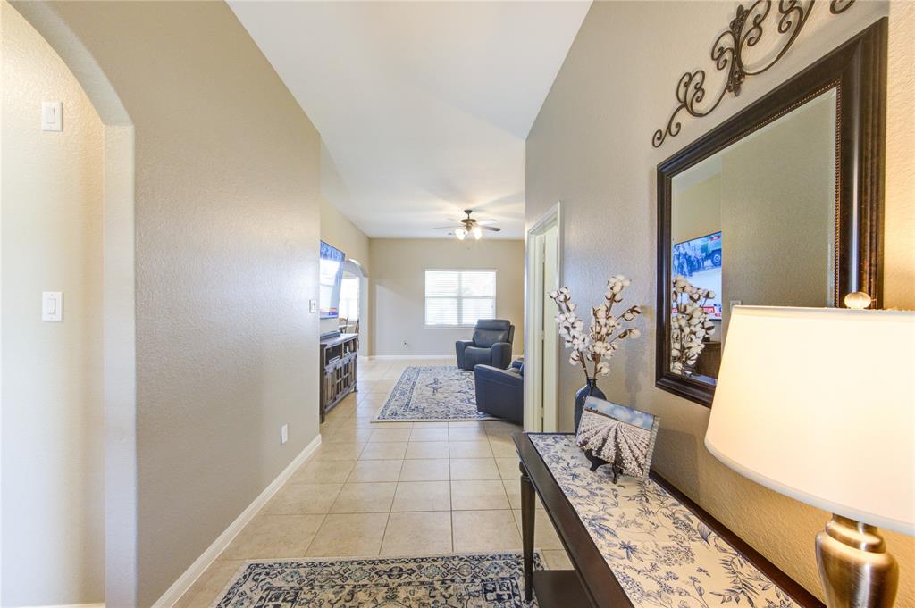 21002 Echo Manor Drive, Hockley, Texas image 3