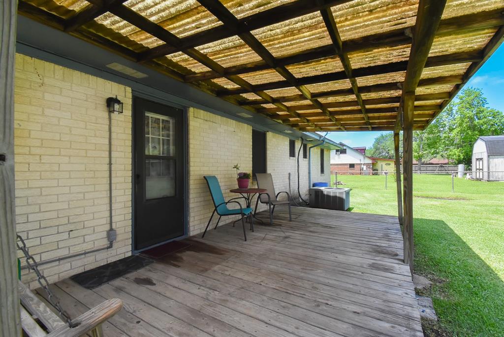 214 Avenue C, Brazoria, Texas image 9