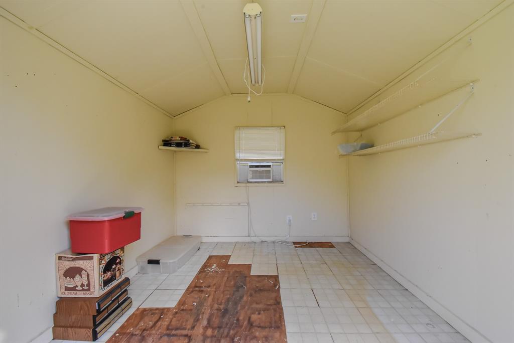214 Avenue C, Brazoria, Texas image 12