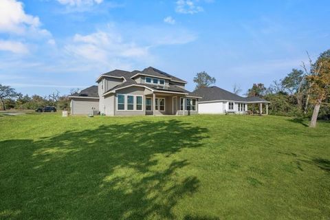 A home in Waller