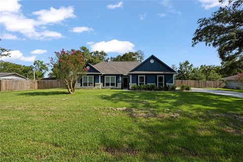 A home in La Marque