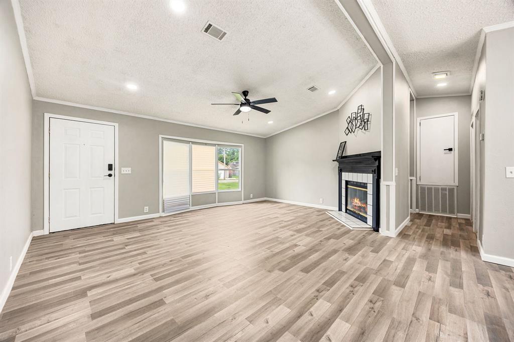 14262 Shadow Bay Drive