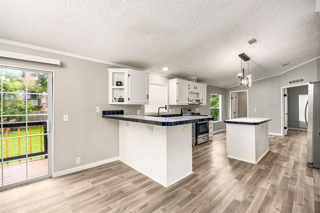 14262 Shadow Bay Drive