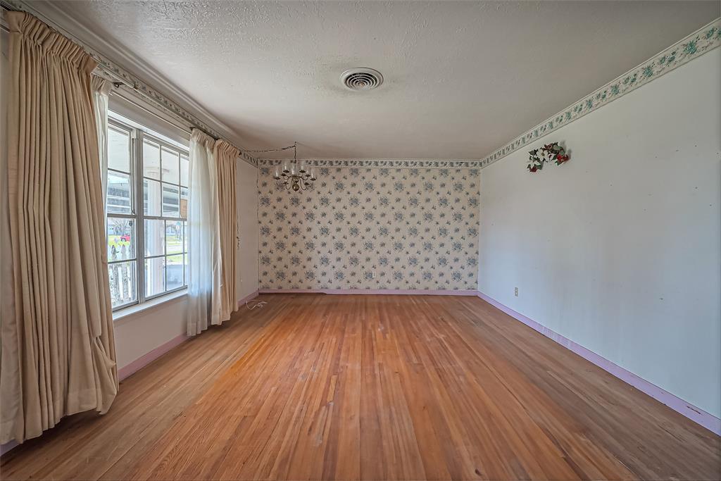 2307 E Martha Lane, Pasadena, Texas image 6