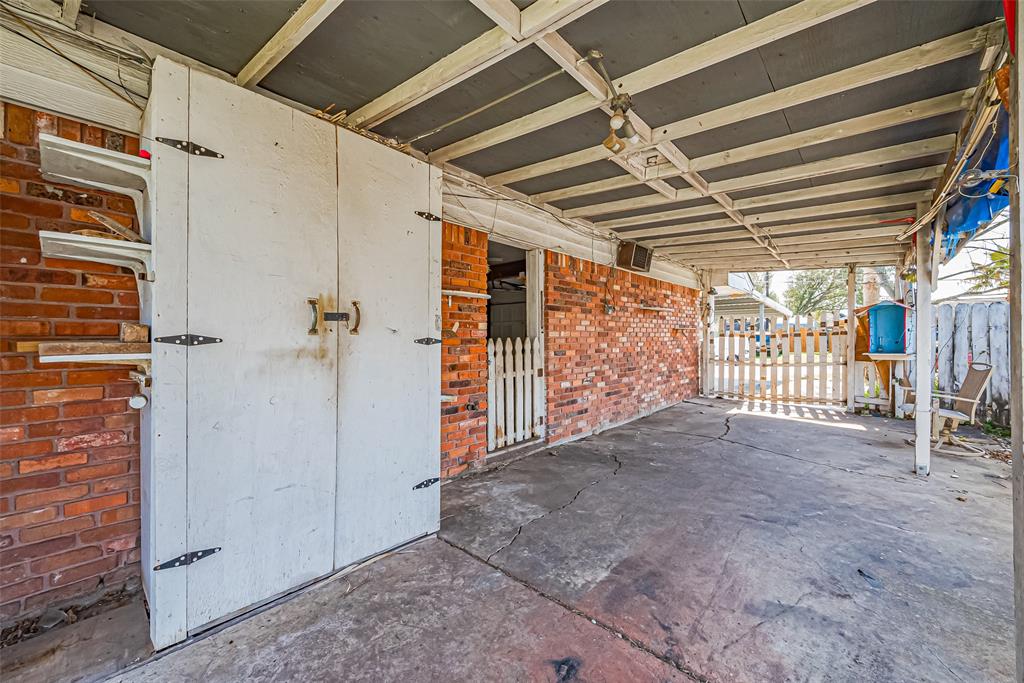 2307 E Martha Lane, Pasadena, Texas image 28