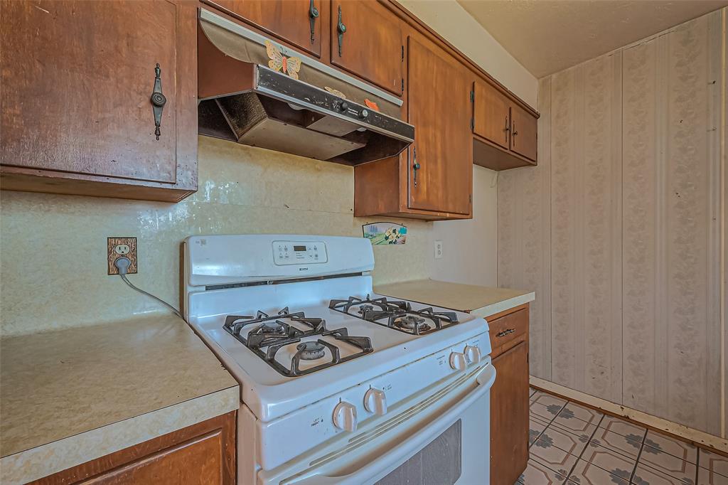 2307 E Martha Lane, Pasadena, Texas image 14