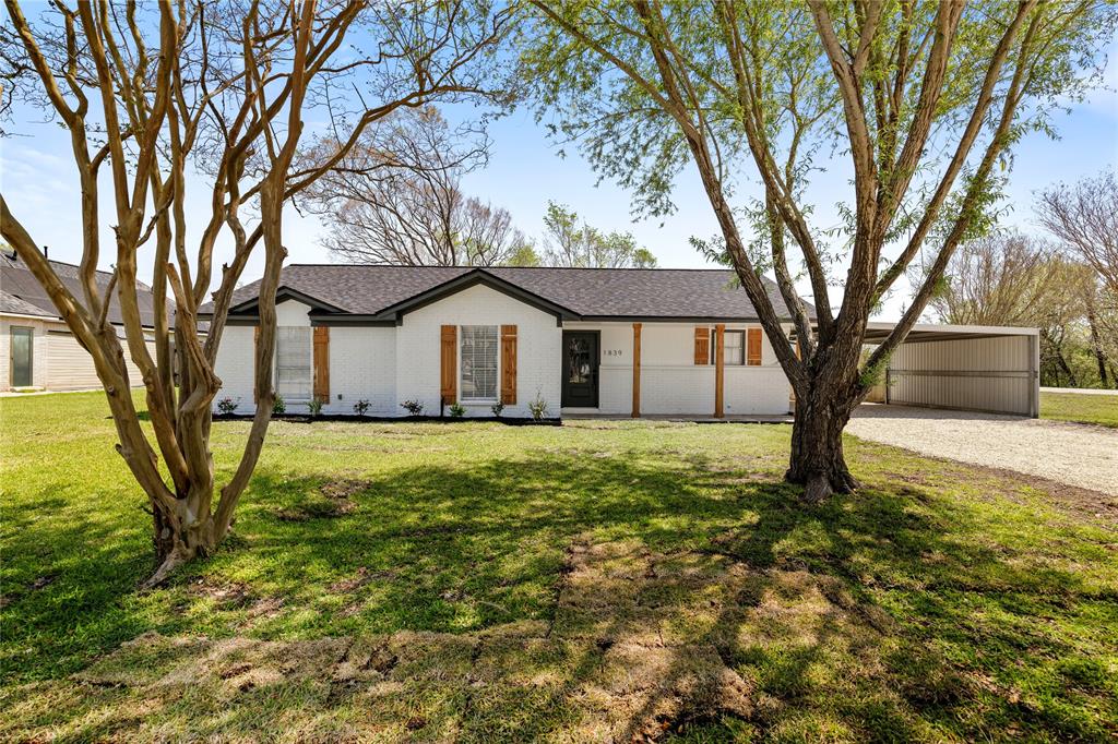 1839 Elmwood Avenue, La Porte, Texas image 2