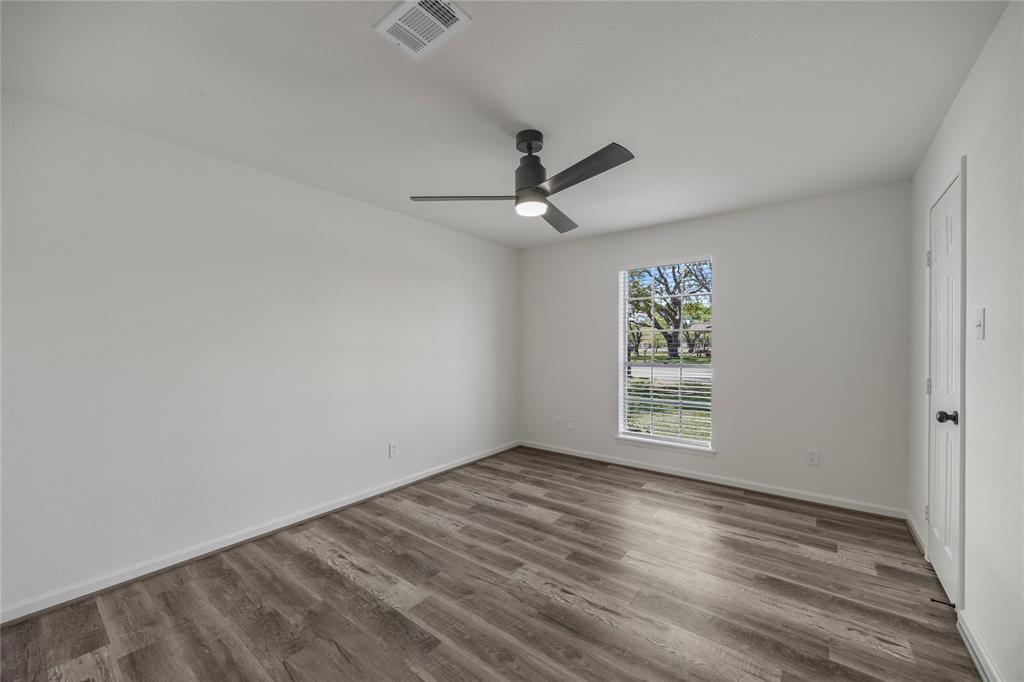 1839 Elmwood Avenue, La Porte, Texas image 19