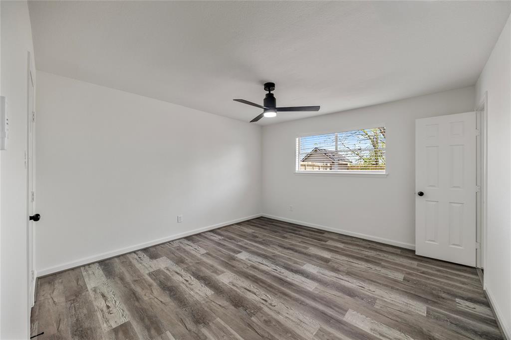 1839 Elmwood Avenue, La Porte, Texas image 23