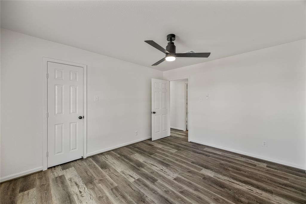 1839 Elmwood Avenue, La Porte, Texas image 20