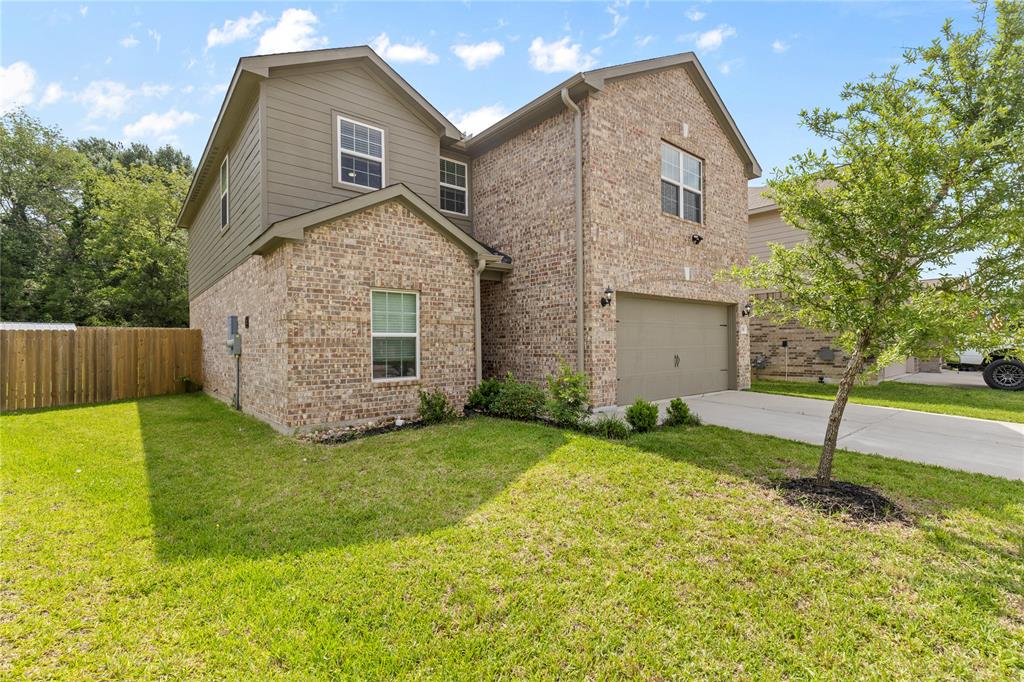 21338 Rachel Manor Drive, Hockley, Texas image 2