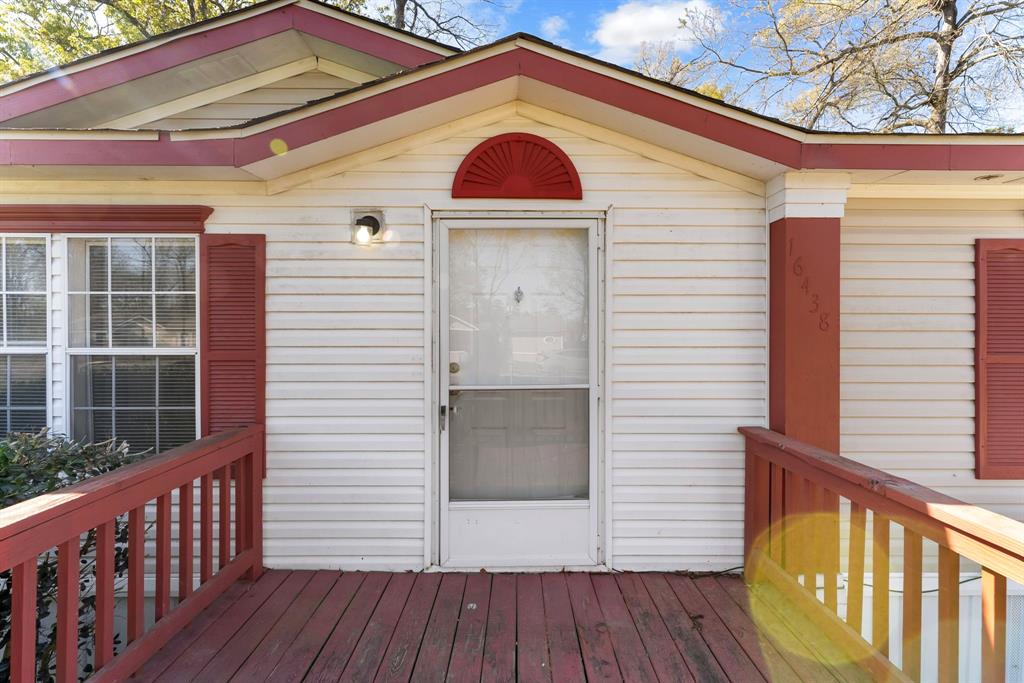 16438 N Emerson Circle, Conroe, Texas image 4