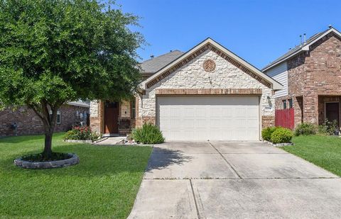 Photo of 2734 Donellan Drive, Houston, TX 77088 (MLS # 24362970)