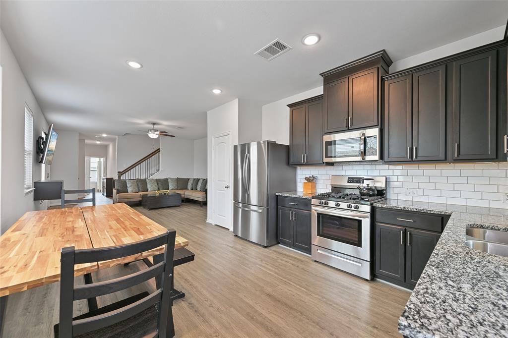 7123 Elgin Street, Pearland, Texas image 9