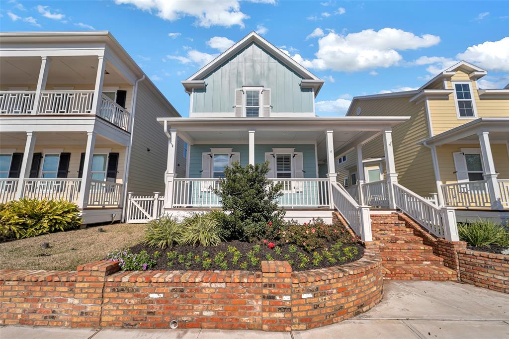 4 Caravelle Court
