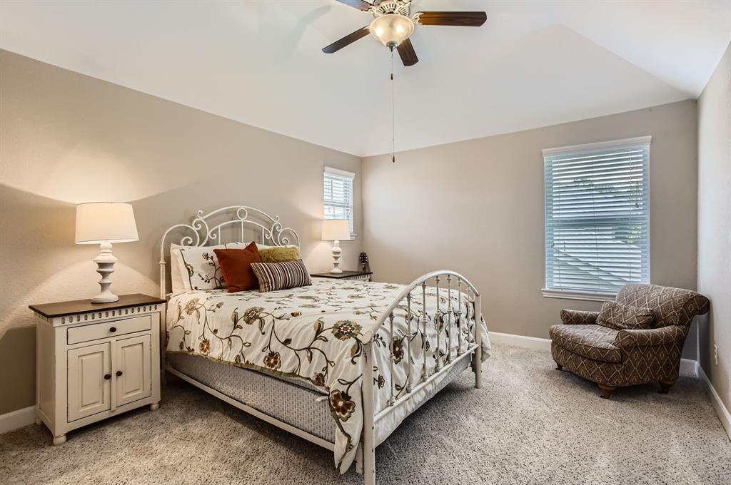 502 Pearl View Lane, Pinehurst, Texas image 21