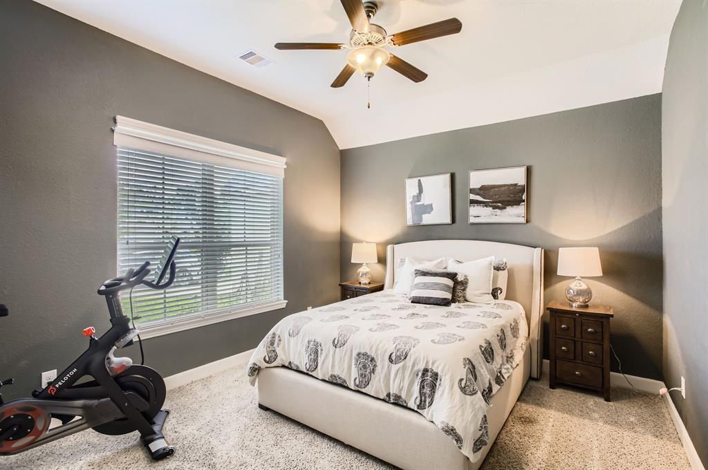502 Pearl View Lane, Pinehurst, Texas image 18