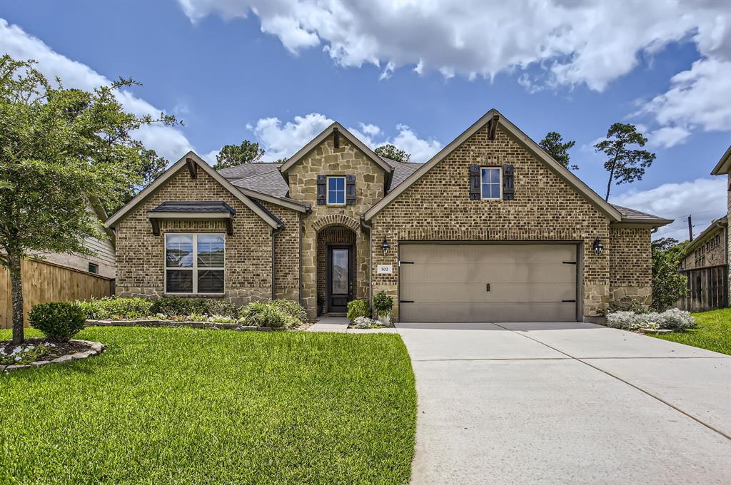 502 Pearl View Lane, Pinehurst, Texas image 1