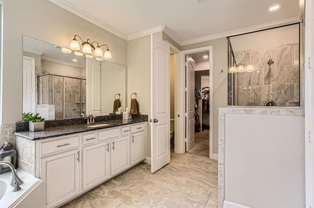 502 Pearl View Lane, Pinehurst, Texas image 16