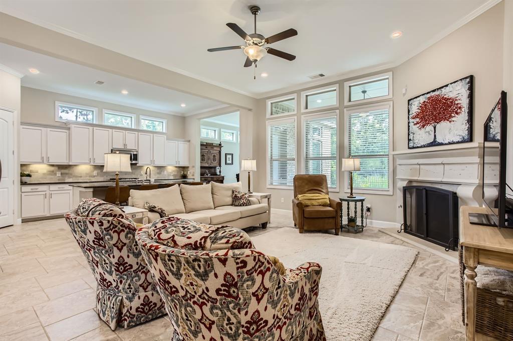 502 Pearl View Lane, Pinehurst, Texas image 7