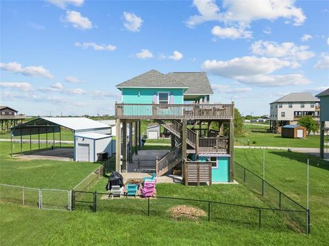 A home in Crystal Beach