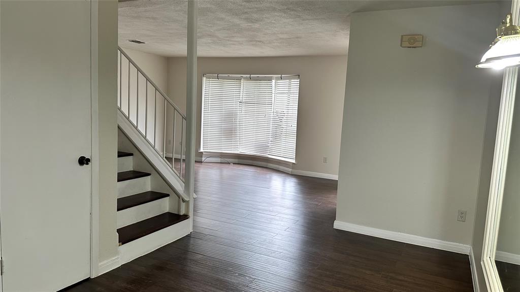 7204 Crownwest Street #7204, Houston, Texas image 7