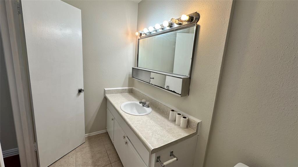 7204 Crownwest Street #7204, Houston, Texas image 13