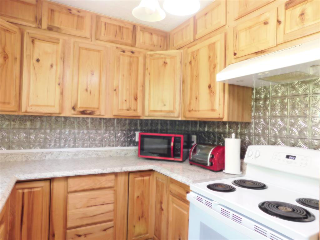 247 Warbler Lane, Livingston, Texas image 13