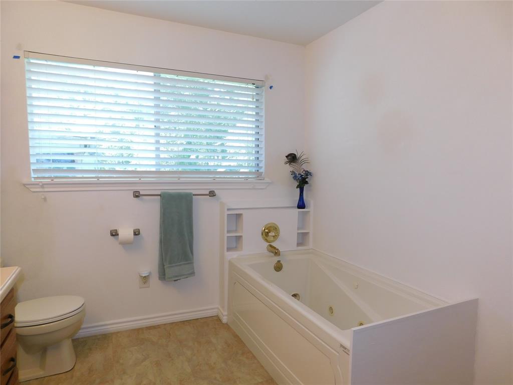 247 Warbler Lane, Livingston, Texas image 20