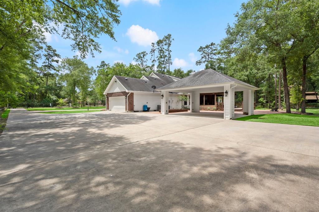 10 Hollow Glen Lane, Tomball, Texas image 22