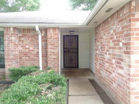 A home in Missouri City