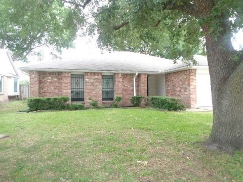 A home in Missouri City