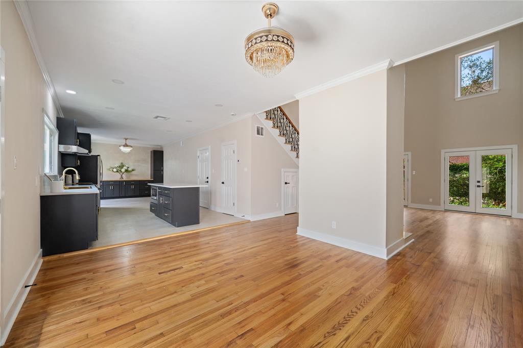 6011 Inwood Drive #B, Houston, Texas image 11