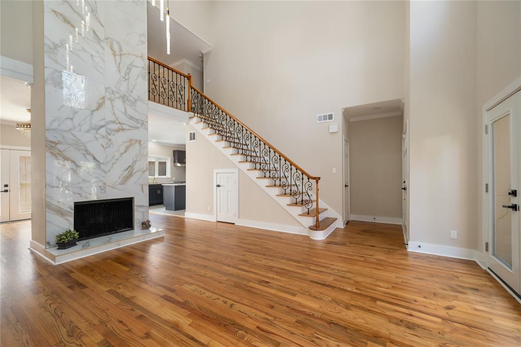 6011 Inwood Drive #B, Houston, Texas image 9