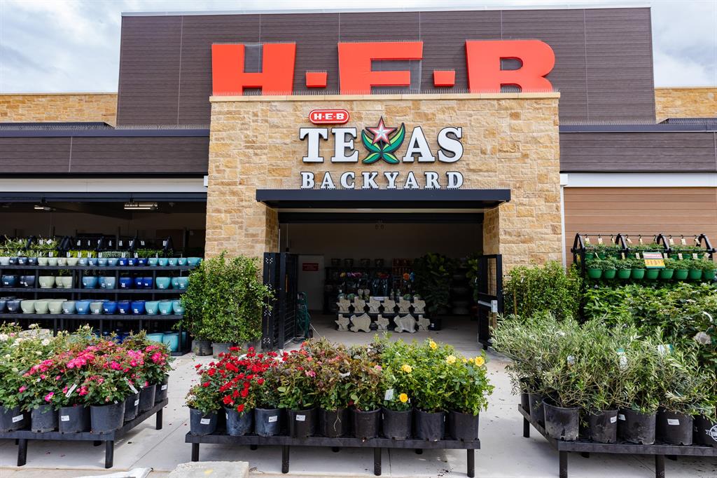 6011 Inwood Drive #B, Houston, Texas image 22