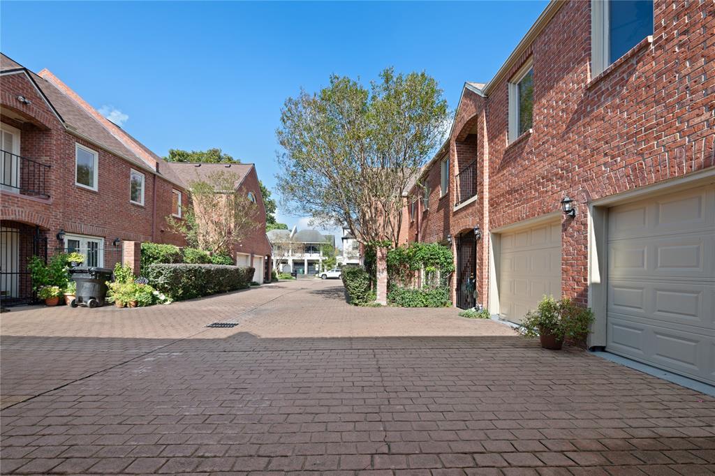 6011 Inwood Drive #B, Houston, Texas image 20
