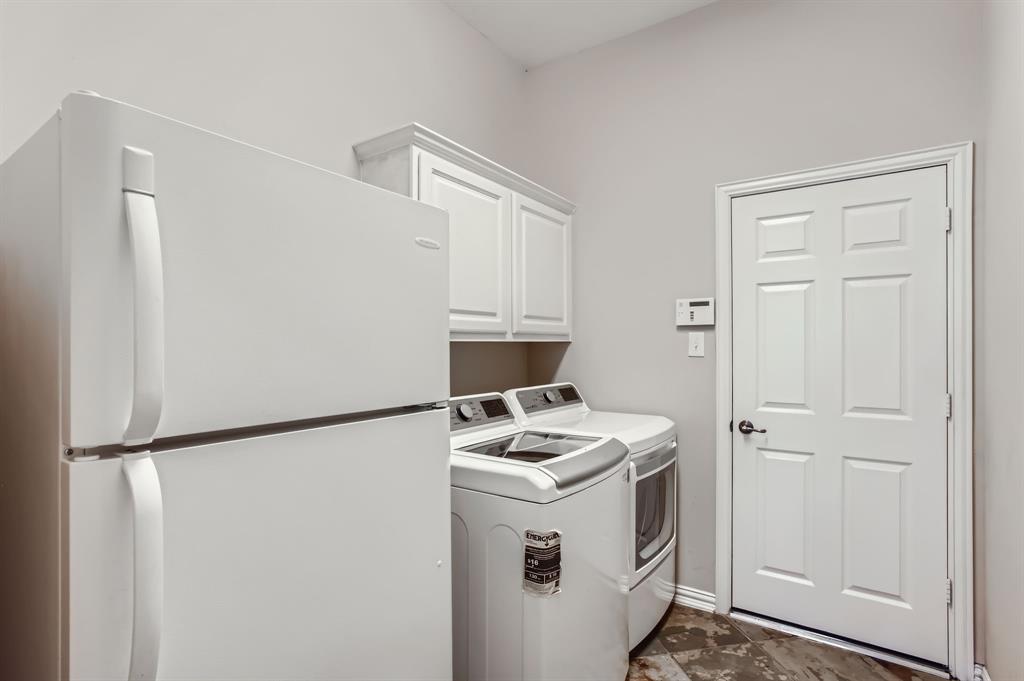 35 N Winsome Path Circle, The Woodlands, Texas image 26