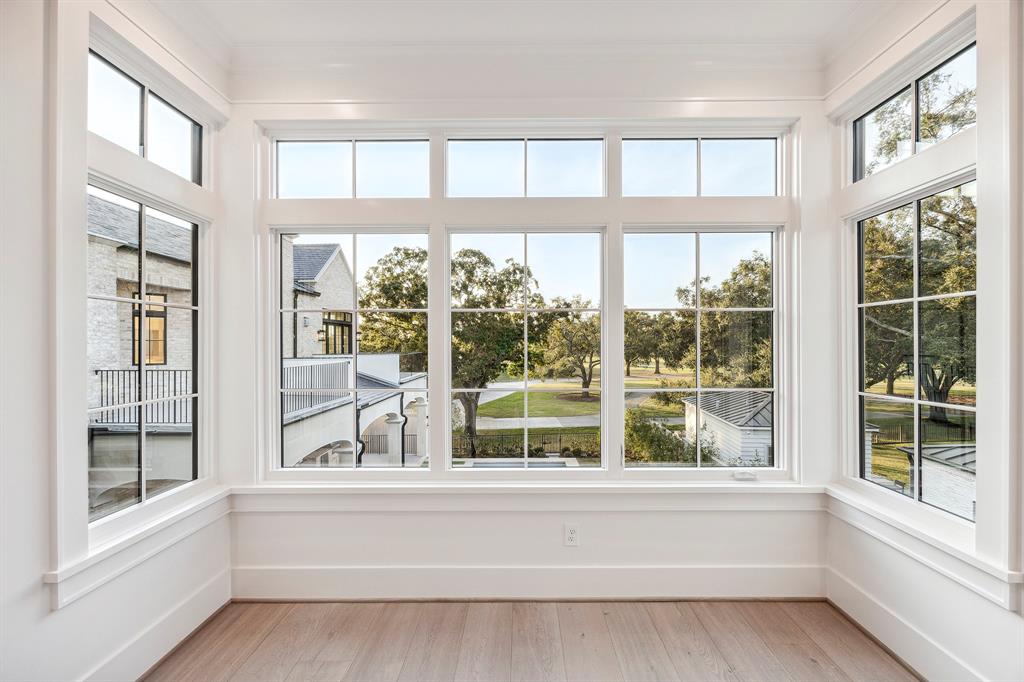 514 Shadywood Road, Houston, Texas image 32
