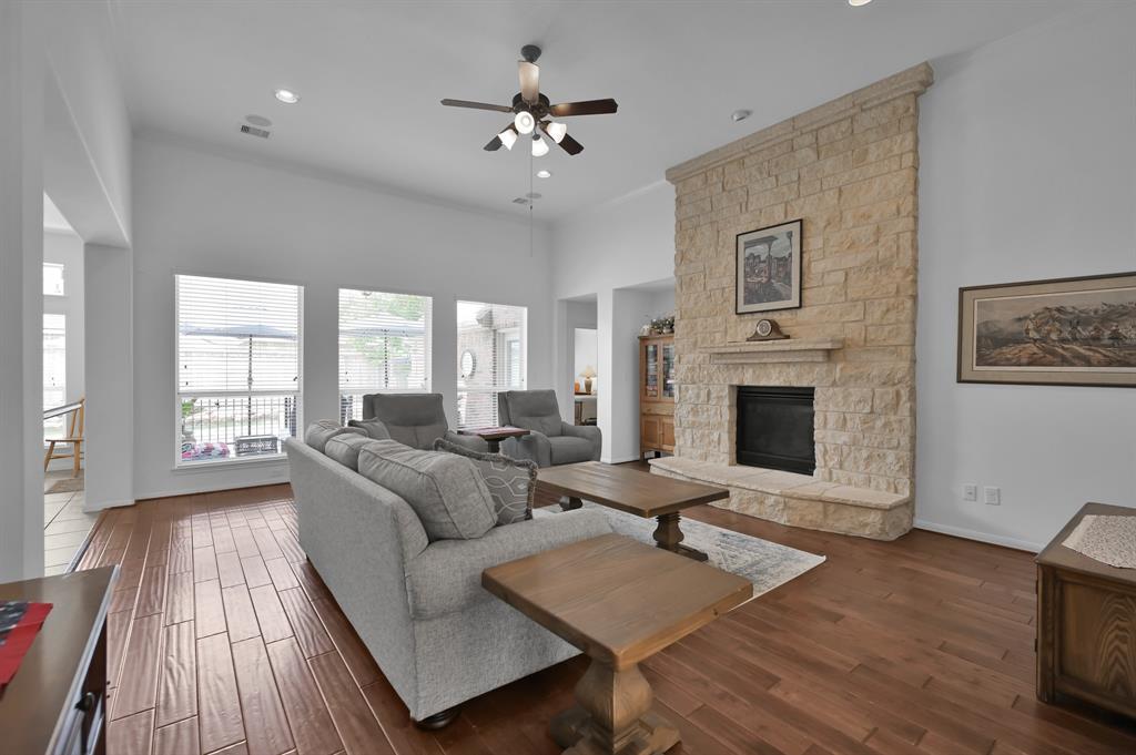 16923 Fondness Park Drive, Spring, Texas image 12