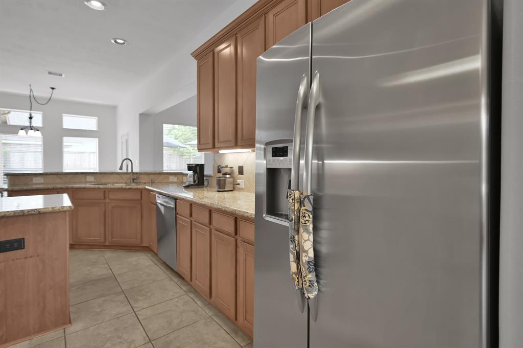 16923 Fondness Park Drive, Spring, Texas image 19
