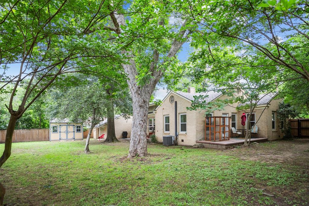 419 E Bell Avenue, Crockett, Texas image 23